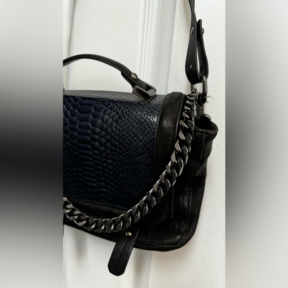 Navy blue and black real leather purse with chain detail - Picture 3 of 6